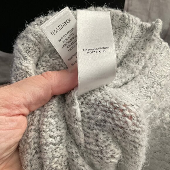 William Rast Women's Size Medium Fuzzy Chunky Oversized Cardigan Sweater Grey - Picture 8 of 8